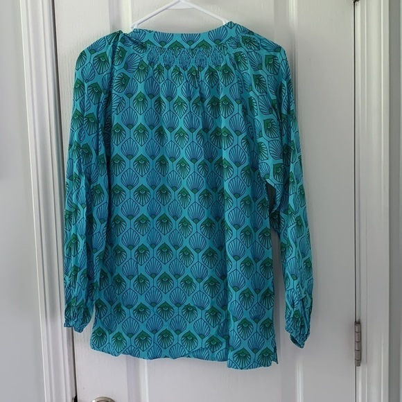 Escapada blue teal top blouse printed size Small peacock print smocked neck - Picture 9 of 14